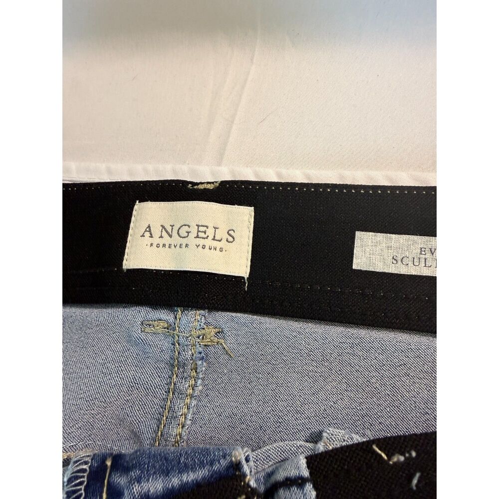 Women's Size 14 Jean Shorts Bundle 5 Pairs Maurice's & Angels Forever Young EUC - Picture 6 of 15